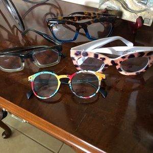 Set of 4 eyeglass frames